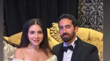 أول شهر عسل.. مي عز الدين تفاجئ الجمهور بلحظات رومانسية مع أحمد تيمور في أول ظهور لهما معًا